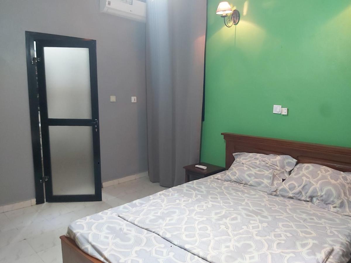 Hotel Appart B4U Yaounde Exterior photo