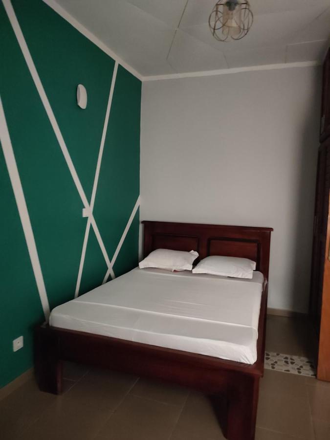 Hotel Appart B4U Yaounde Exterior photo